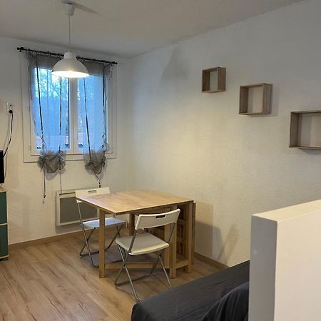 Appartement Moderne & Chaleureux Greoux-les-Bains Luaran gambar