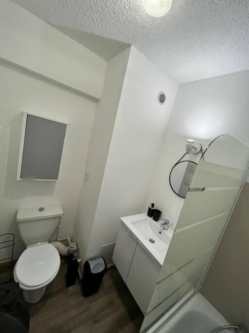 Appartement Moderne & Chaleureux Greoux-les-Bains Luaran gambar